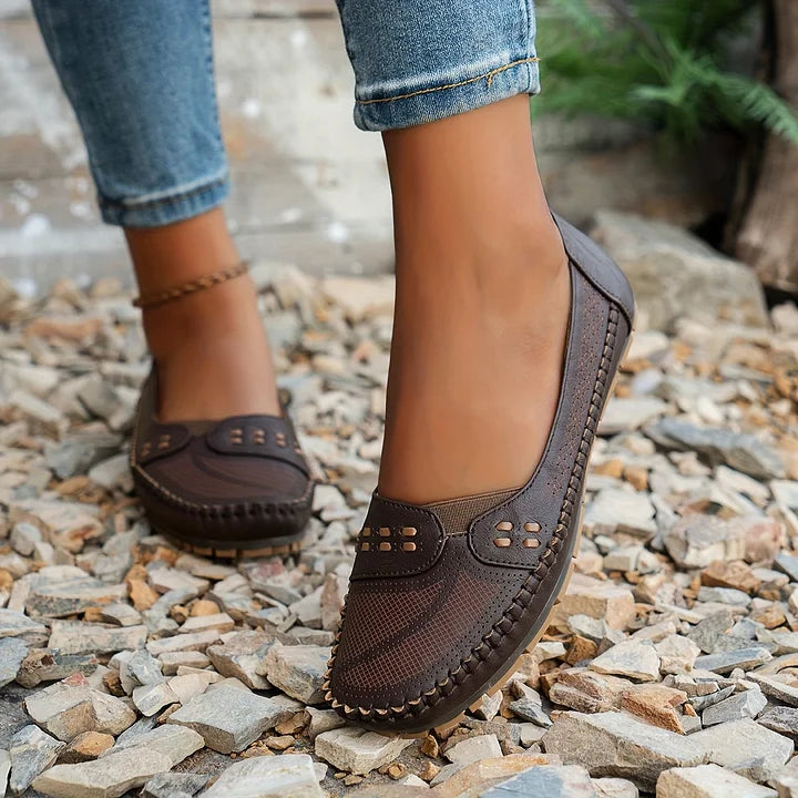 Aina | Everyday Ease Ortho Slides