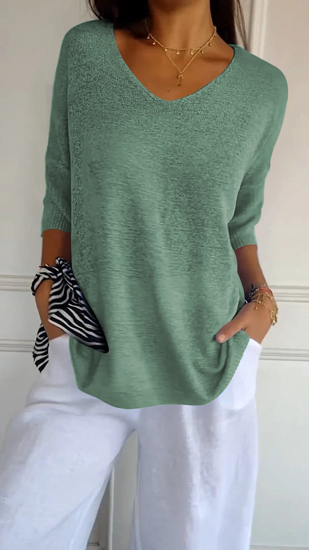 Lauren |  Casual V-Neck Top