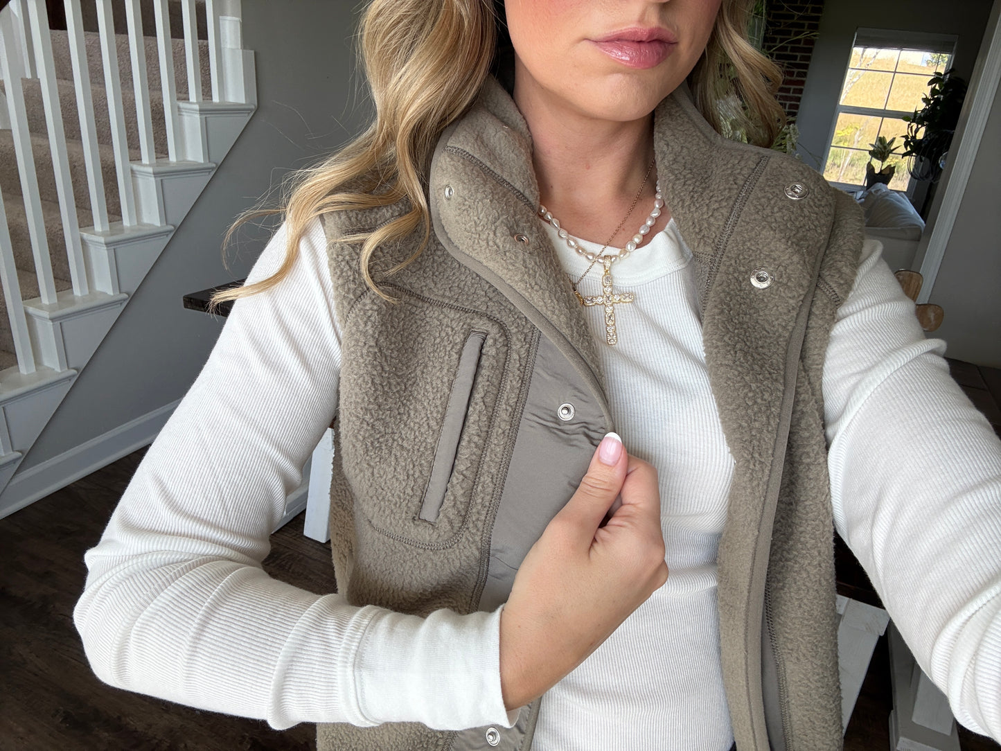 Cream Ribbed Long-Sleeve Shirt