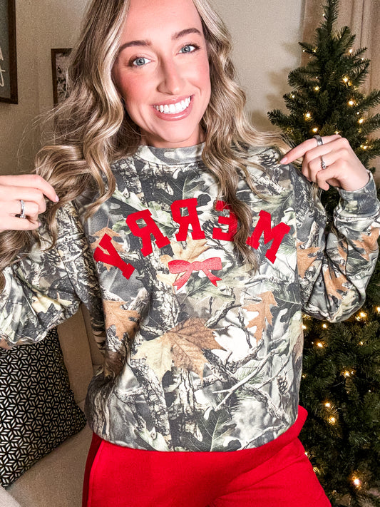 Camo Merry Christmas Sweatshirt