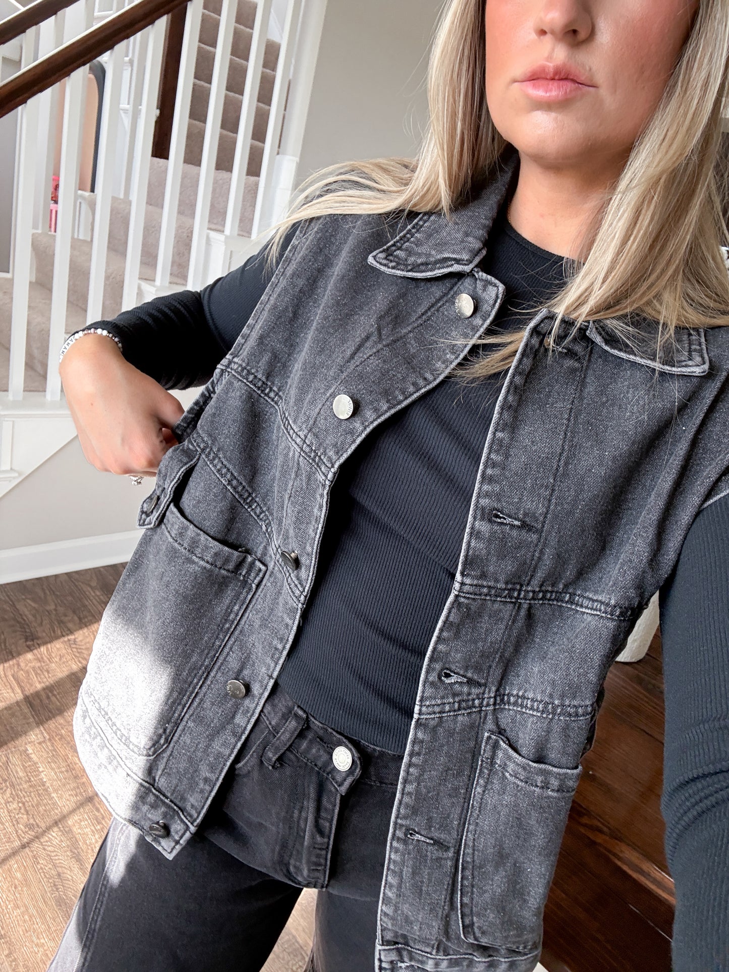 Buckle pocket black denim vest
