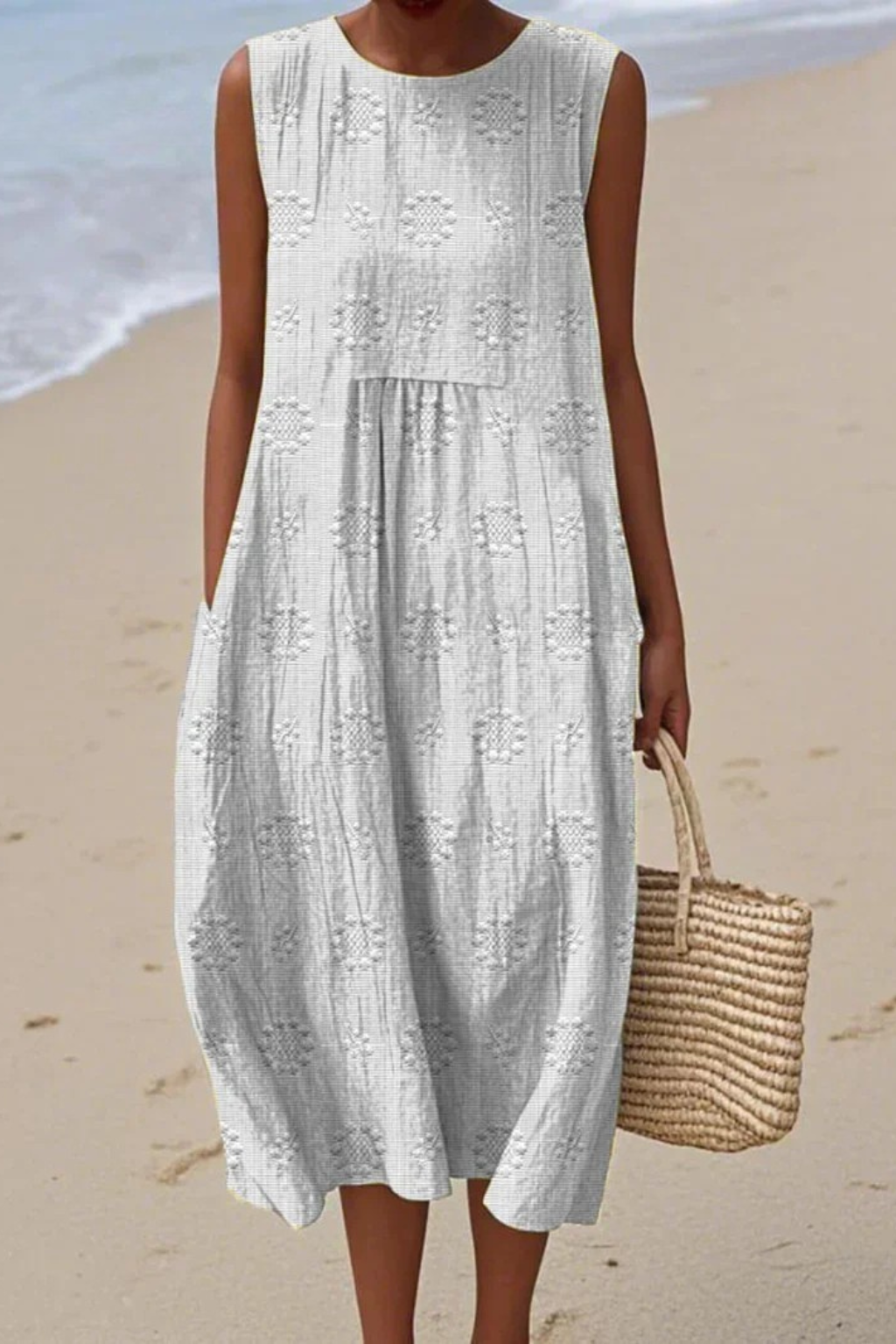 Piper | Sleeveless Dress with Embroidery