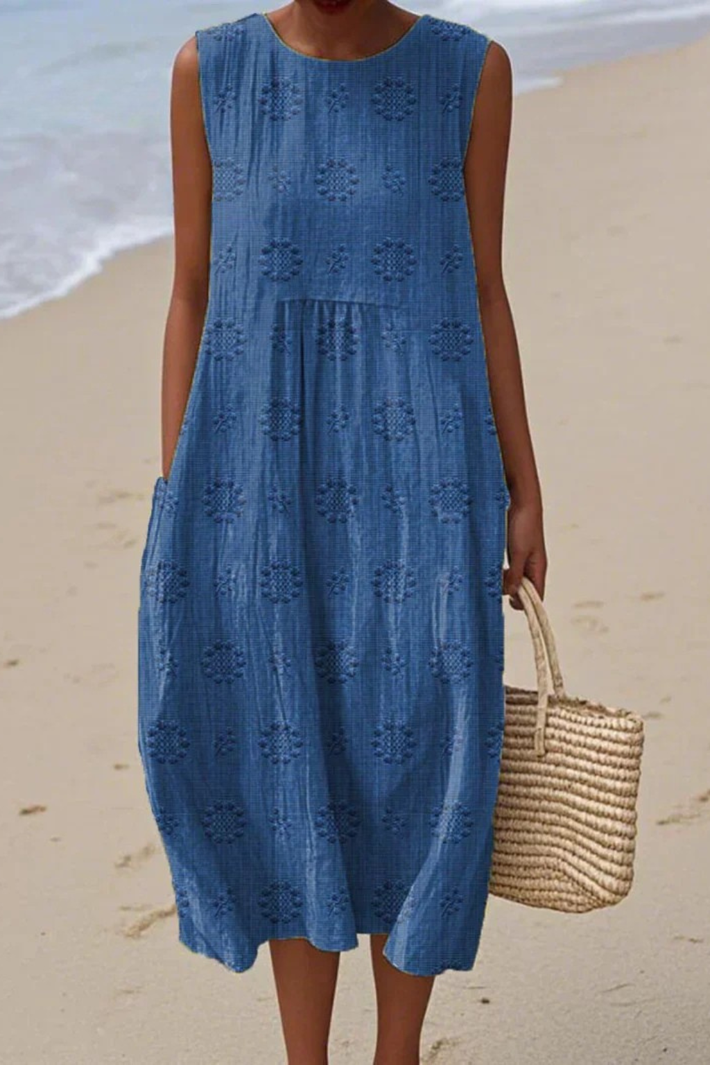 Piper | Sleeveless Dress with Embroidery