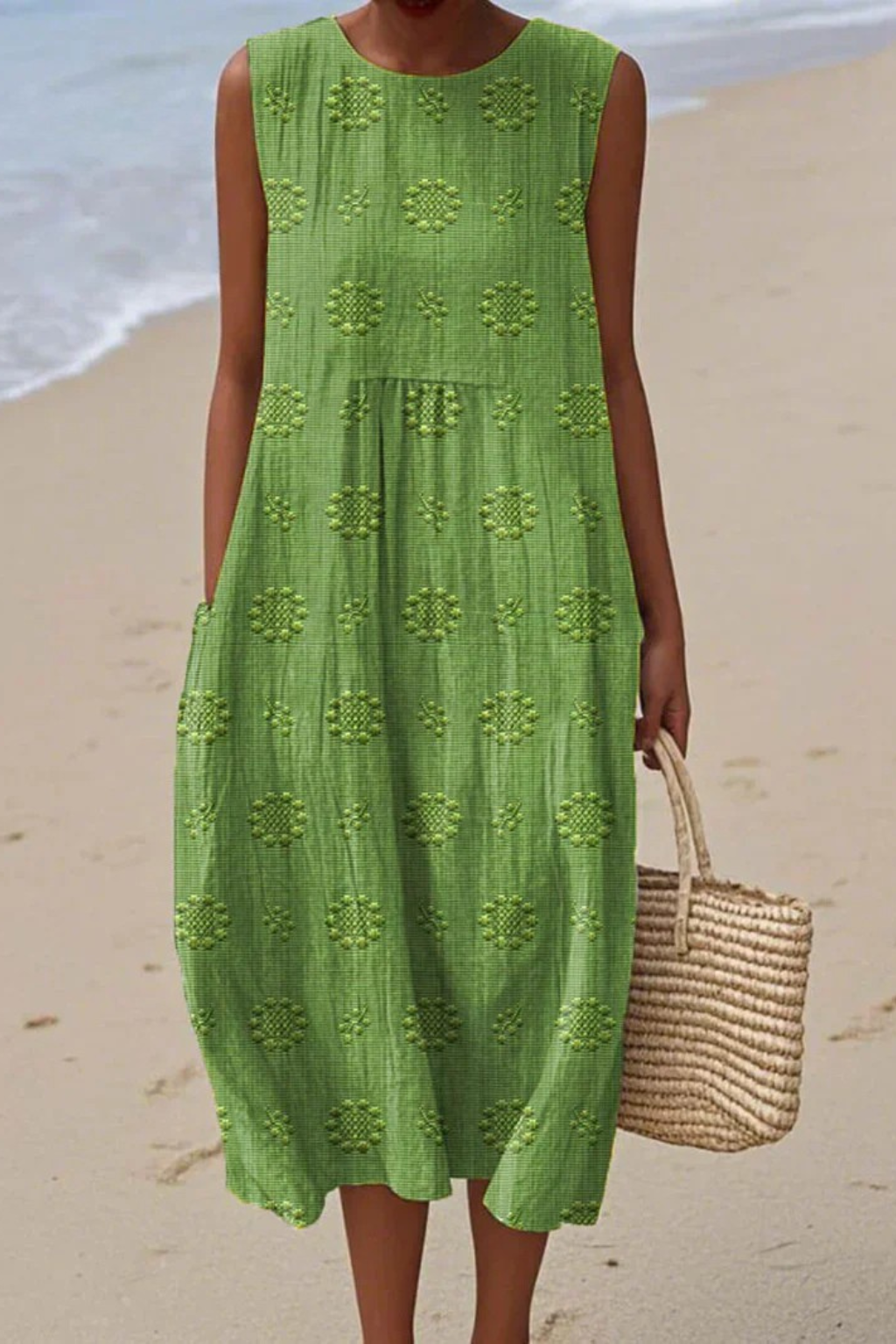 Piper | Sleeveless Dress with Embroidery