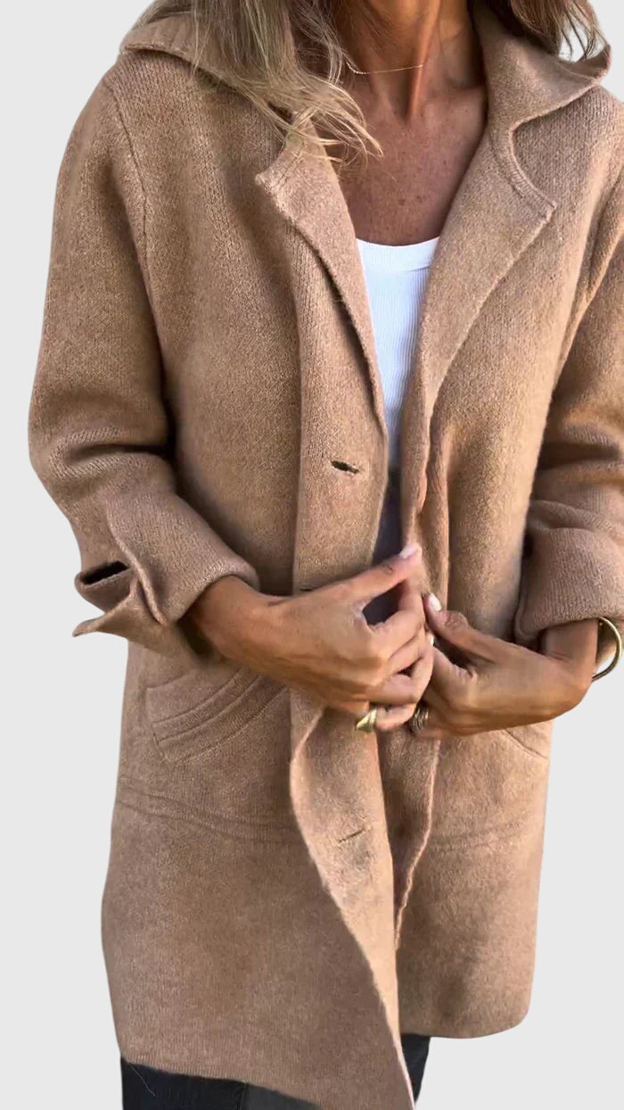 Lisa | Blazer with Buttons