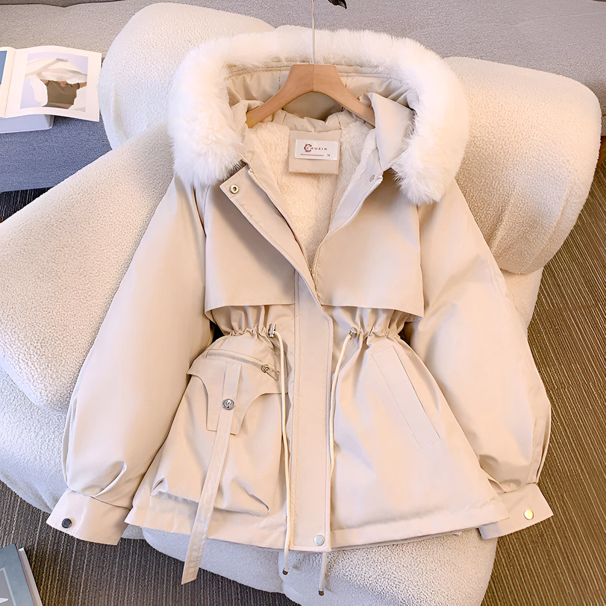Olivia | Women's Elegant Winter Coat with Long Sleeve